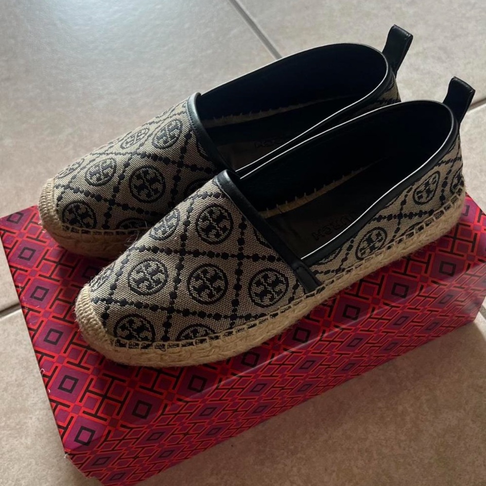 Tory Burch Black and Cream Espadrilles